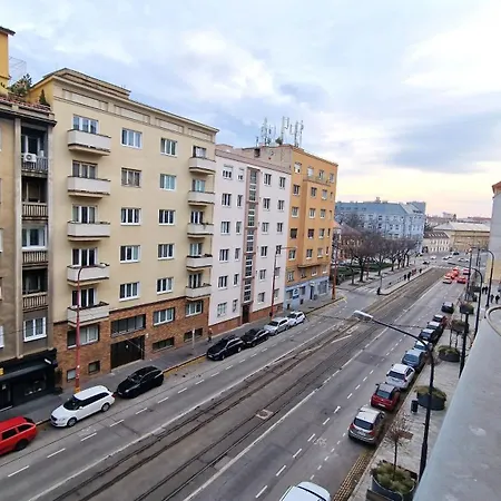 Apartment 3 Center By Bratislavatrip *