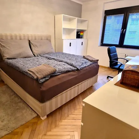 3 Center By Bratislavatrip